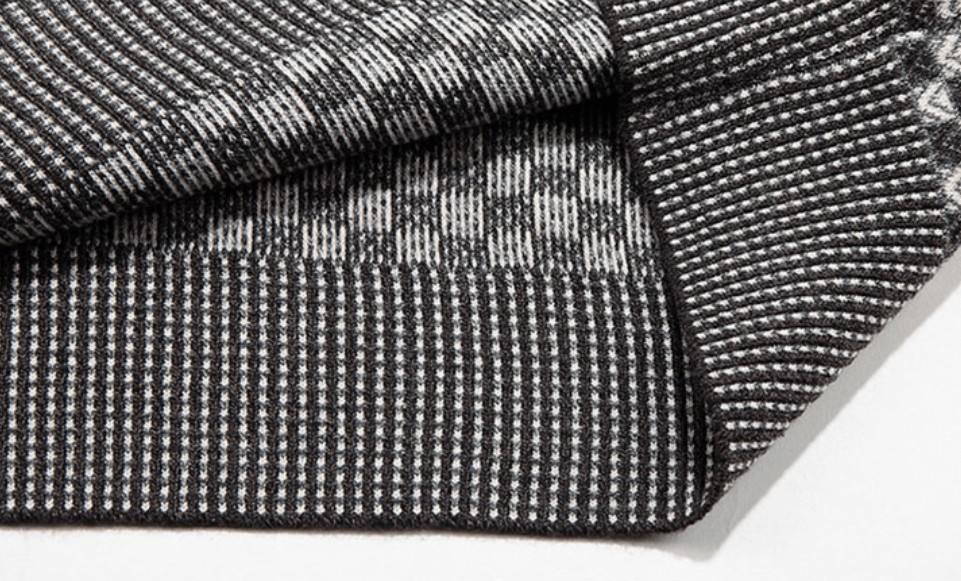 Men's Elegant Fleece Checkered Wool Jumper | Ideal for Autumn/Winter